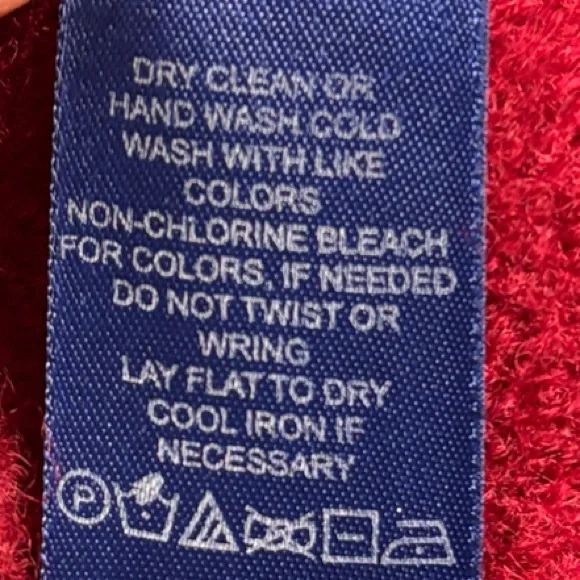 Deep Red -Cardigan Sweater/CAR COAT Size L- GREAT FOR HOLIDAYS-holiday-core - Picture 11 of 12